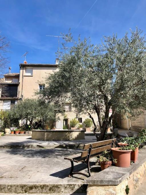 Logement Neuf, Tout Confort, Au Coeur Du Village Saint Didier  ภายนอก รูปภาพ