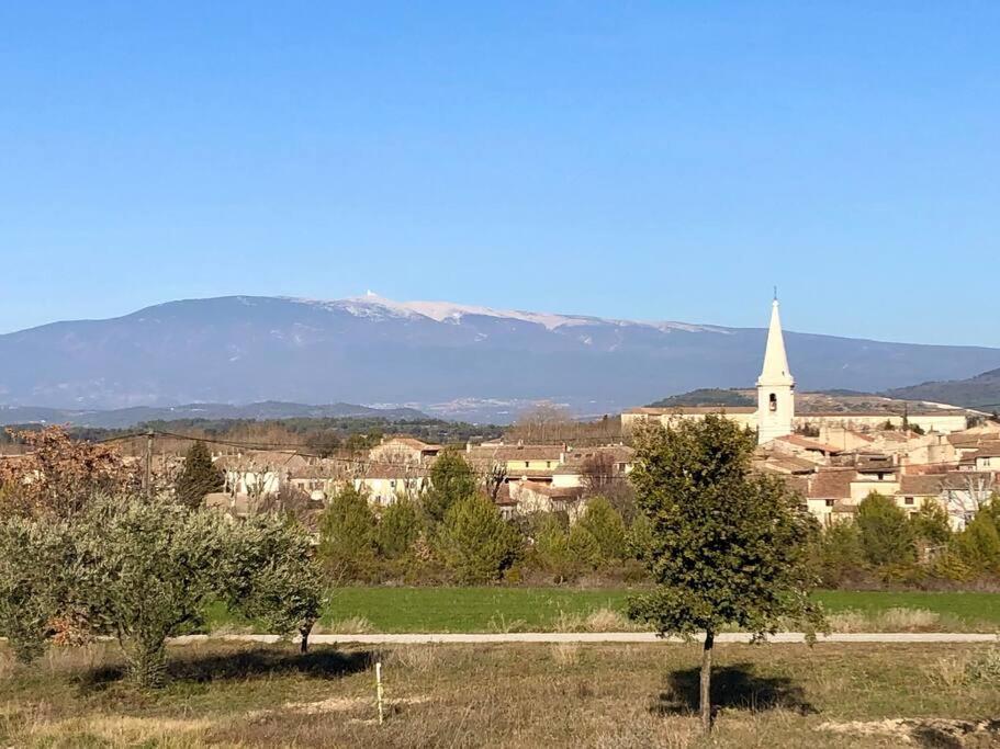 Logement Neuf, Tout Confort, Au Coeur Du Village Saint Didier  ภายนอก รูปภาพ