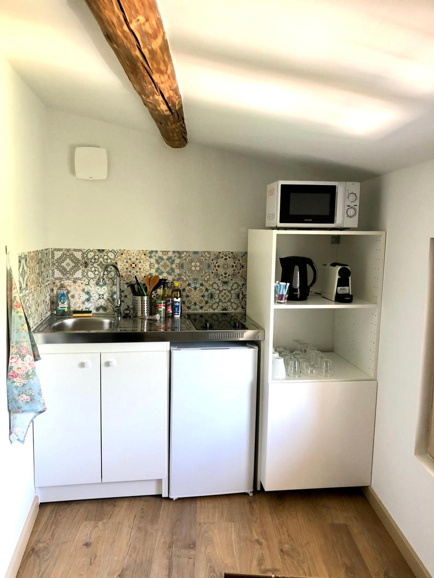 Logement Neuf, Tout Confort, Au Coeur Du Village Saint Didier  ภายนอก รูปภาพ